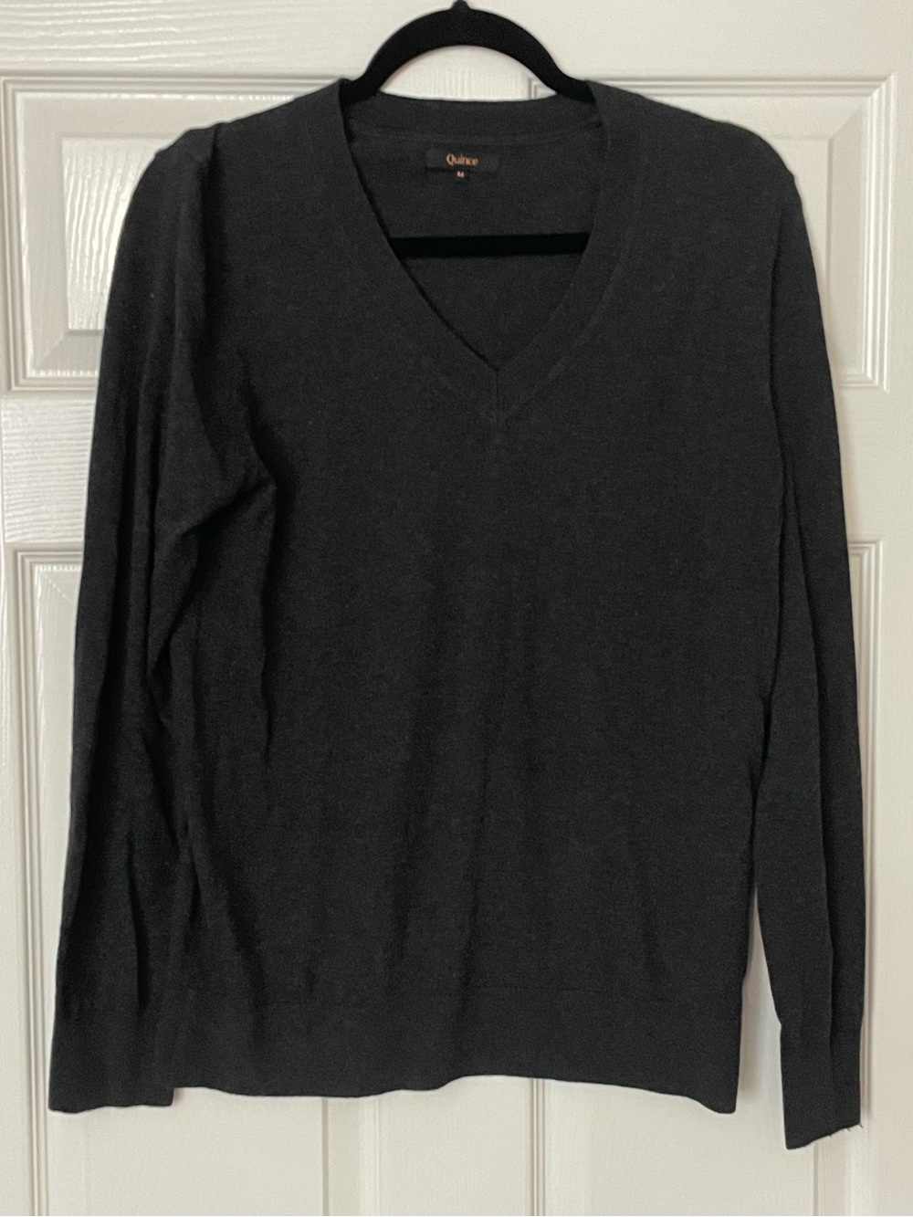 Quince Lightweight Cotton Cashmere V-neck Sweater - Mens Medium - Gray